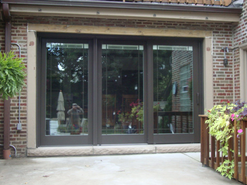 Window Installers Can Help Homeowners Select the Best Replacement Windows in Tinley Park