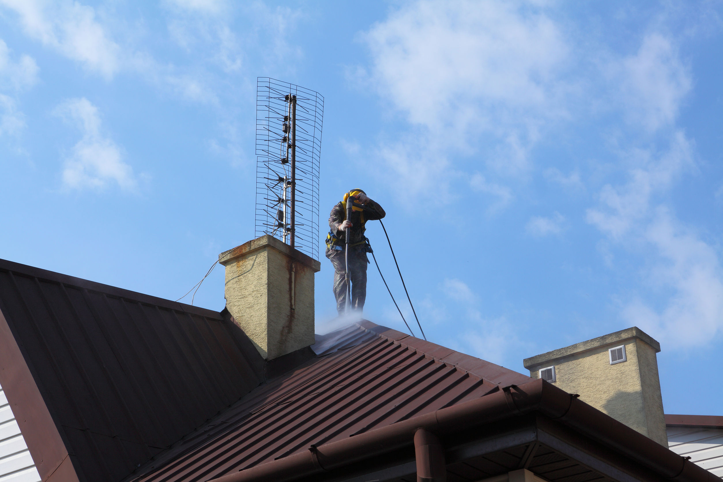 How Chimney Cleaning in Chicago Keeps Your Family Members Safe and Healthy