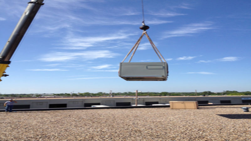 2 Reasons to Rent a Crane Over Purchasing a New One for Your Farm