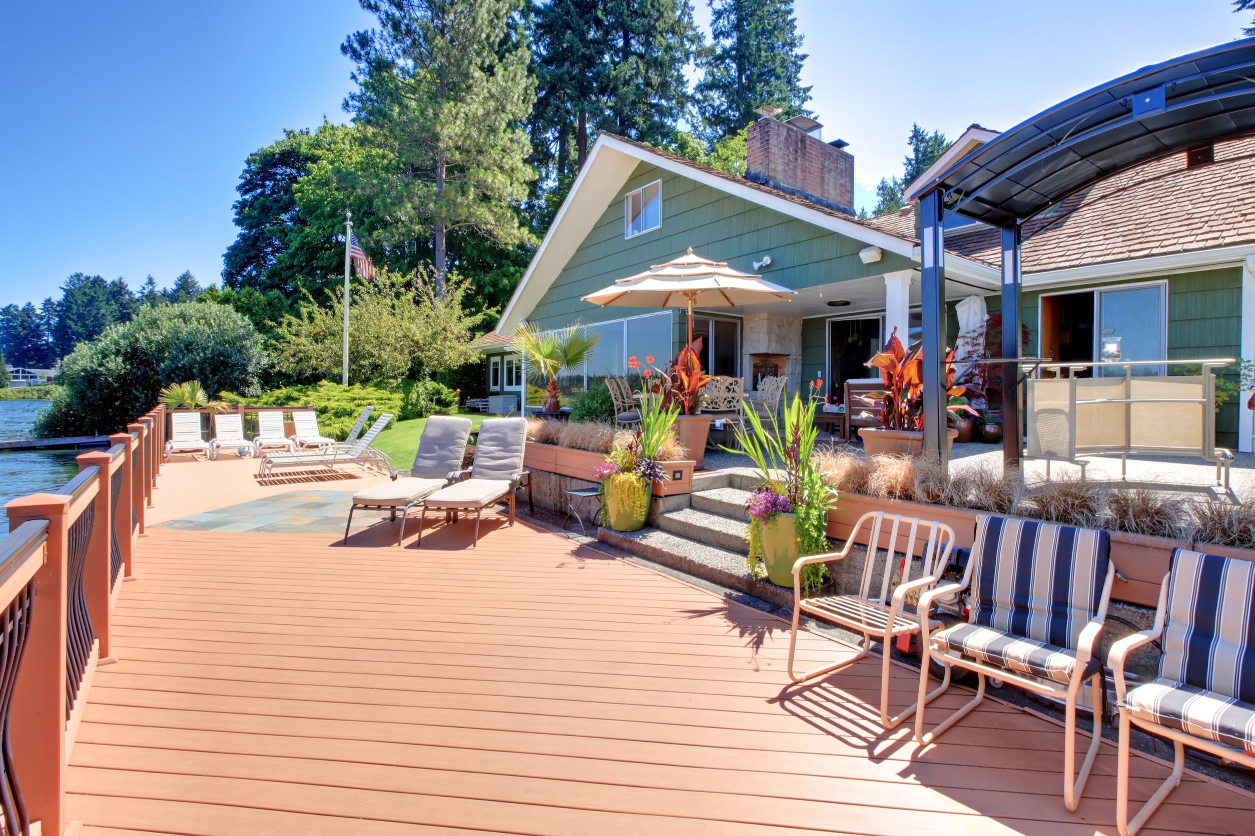 Finding the Best Deck Builder in Utah County