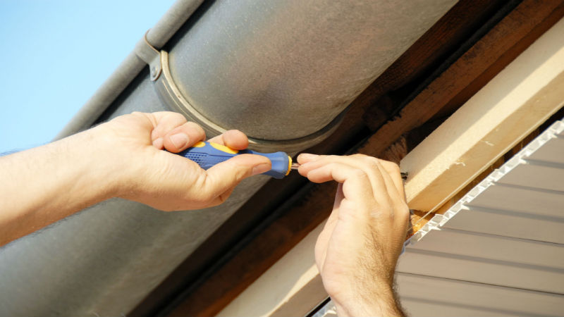 4 Tips for Buying Gutter Guards