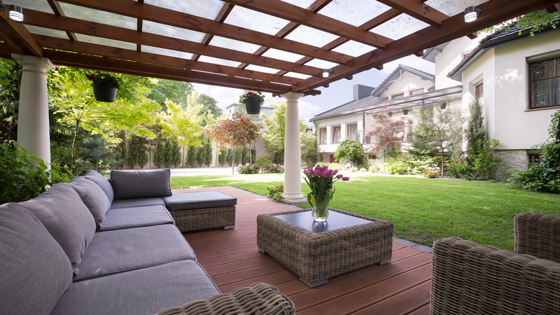 Transform Your Outdoor Living with a Deck Contractor in Walnut Creek CA